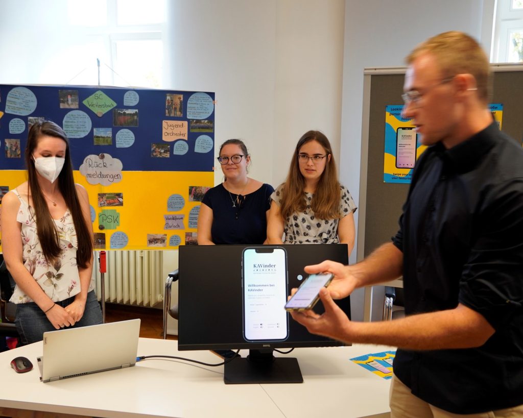 Servicestelle für unternehmerische IT-Bildung an der Schule